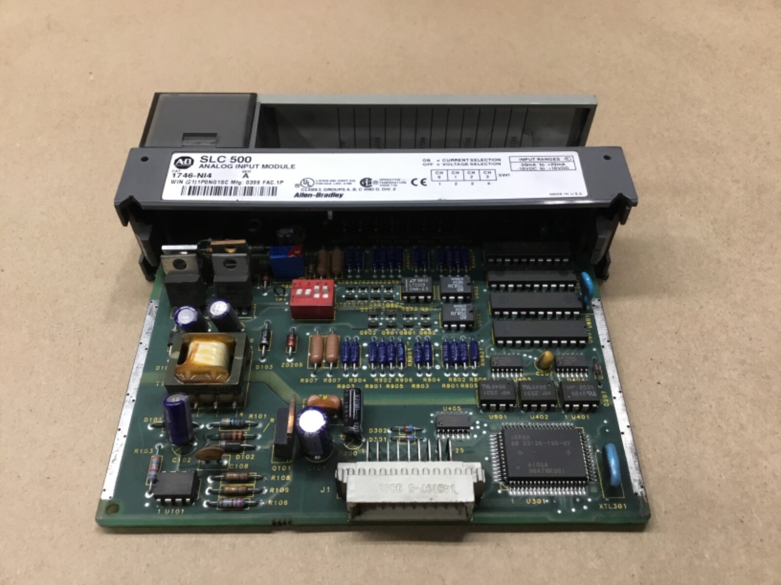 1746-NI4 A Allen Bradley Module