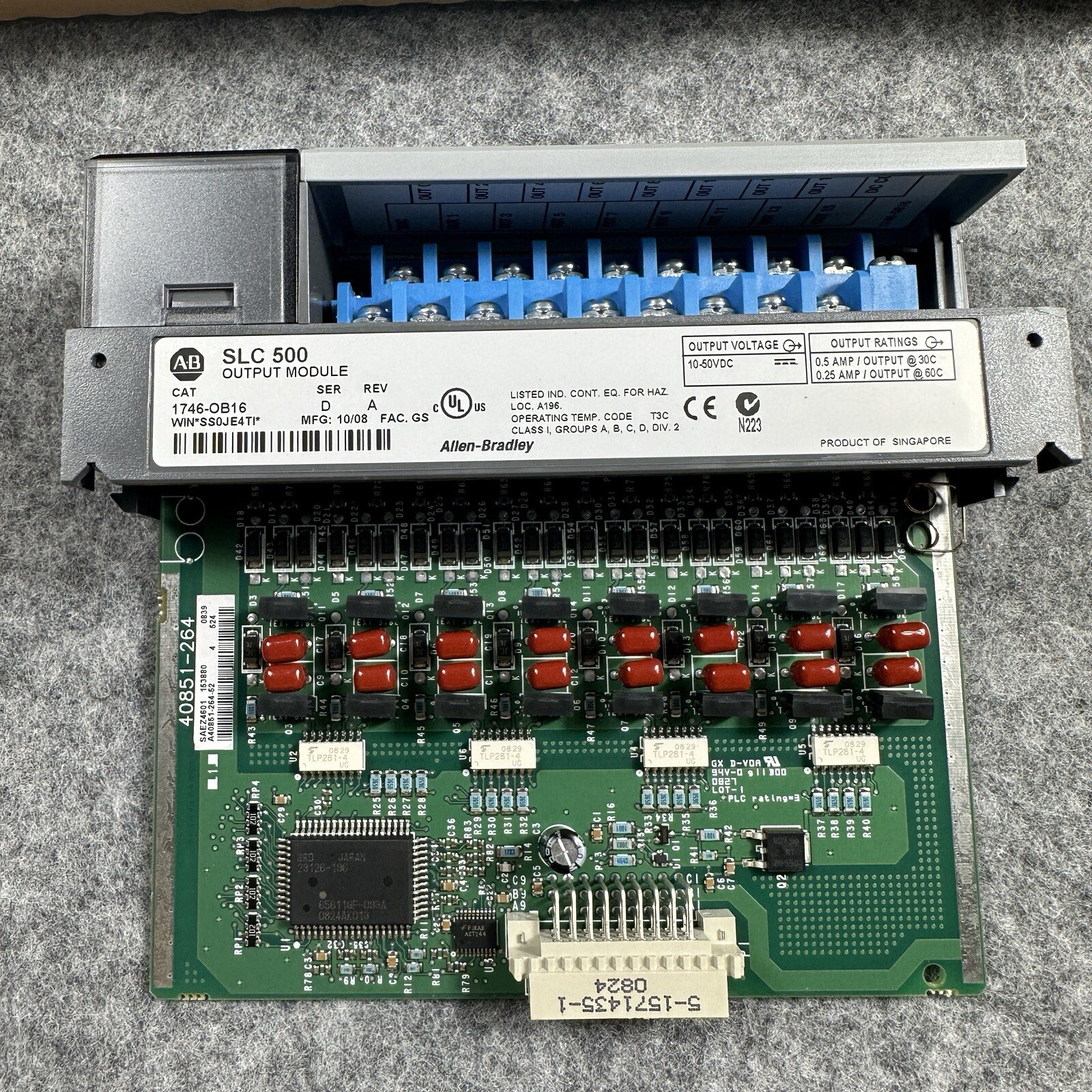 1746-OB16 D Allen Bradley Module