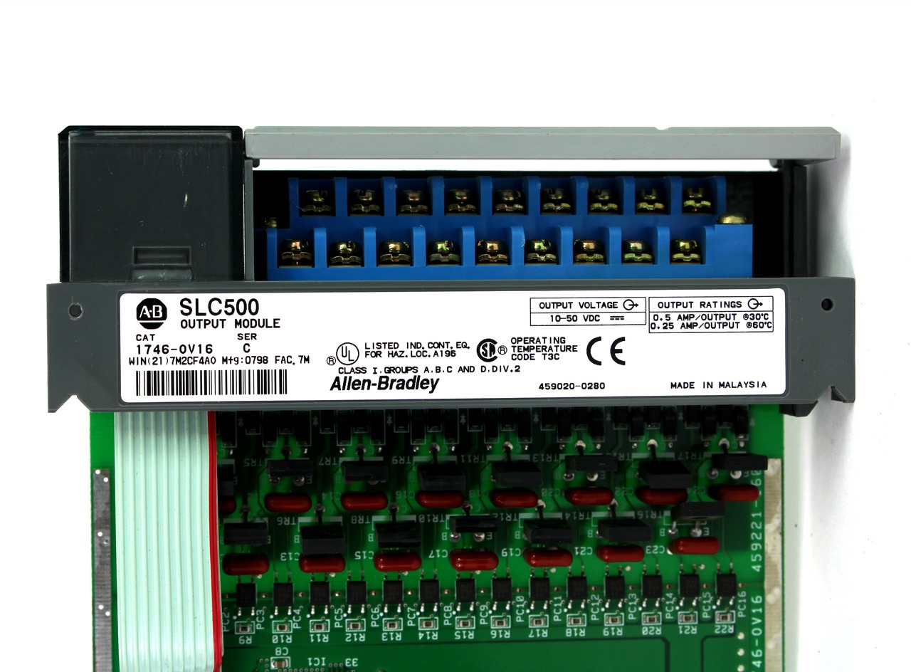 1746-OV16 C Allen Bradley Module