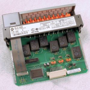 Allen Bradley 1746-OX8 Module